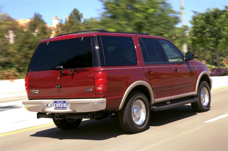  Ford Expedition 1999 года  (фото 15 из 59)